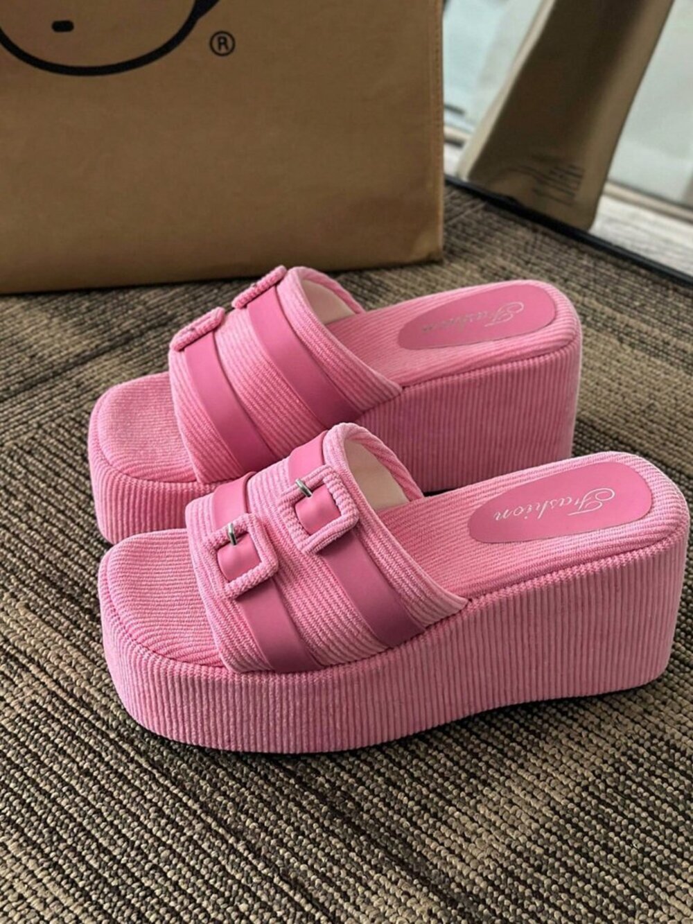 Pink Fashionable Comfortable Women's Thick-Bottom Wedge Sandals